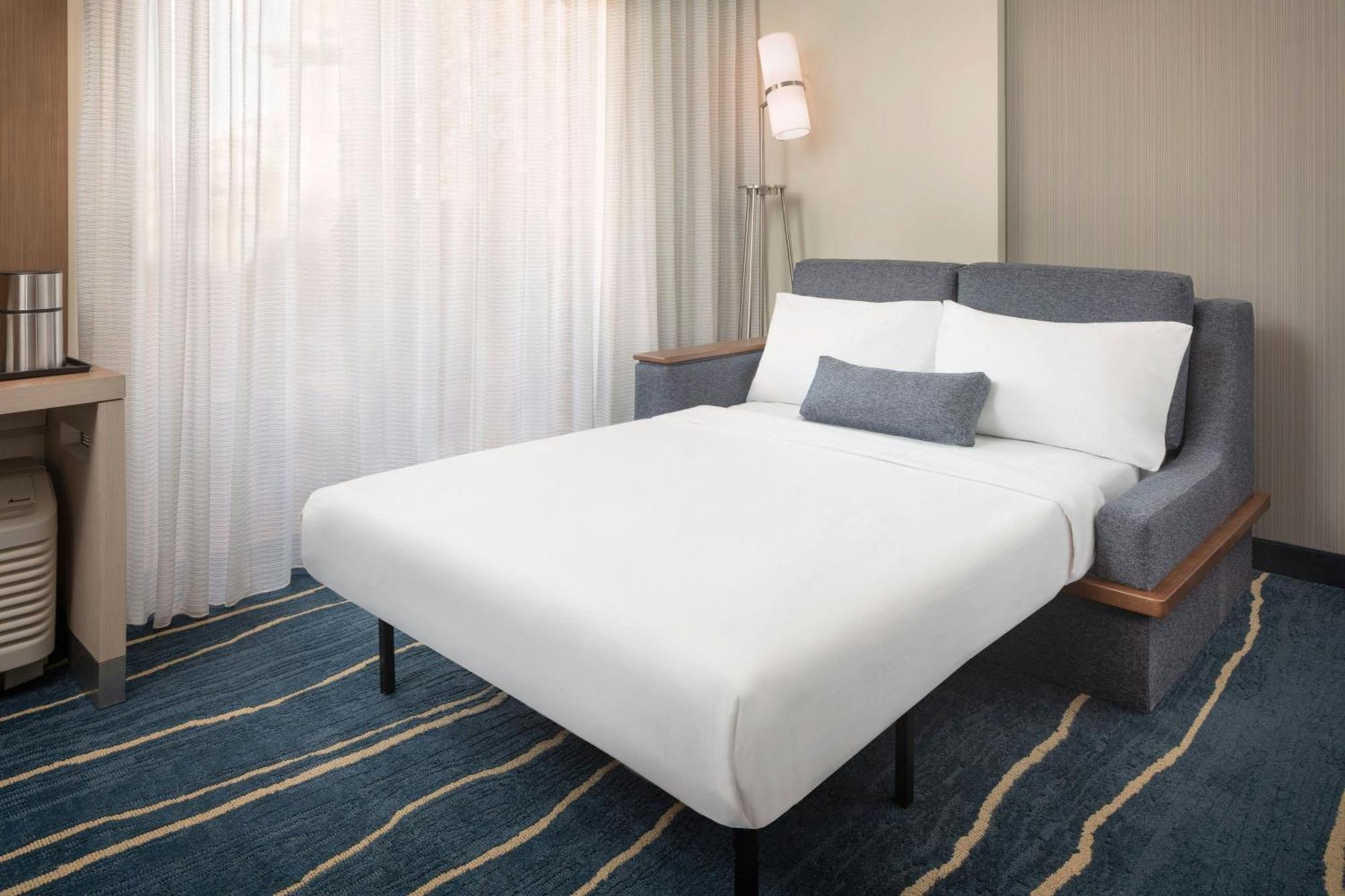Отель Courtyard By Marriott Седона Экстерьер фото